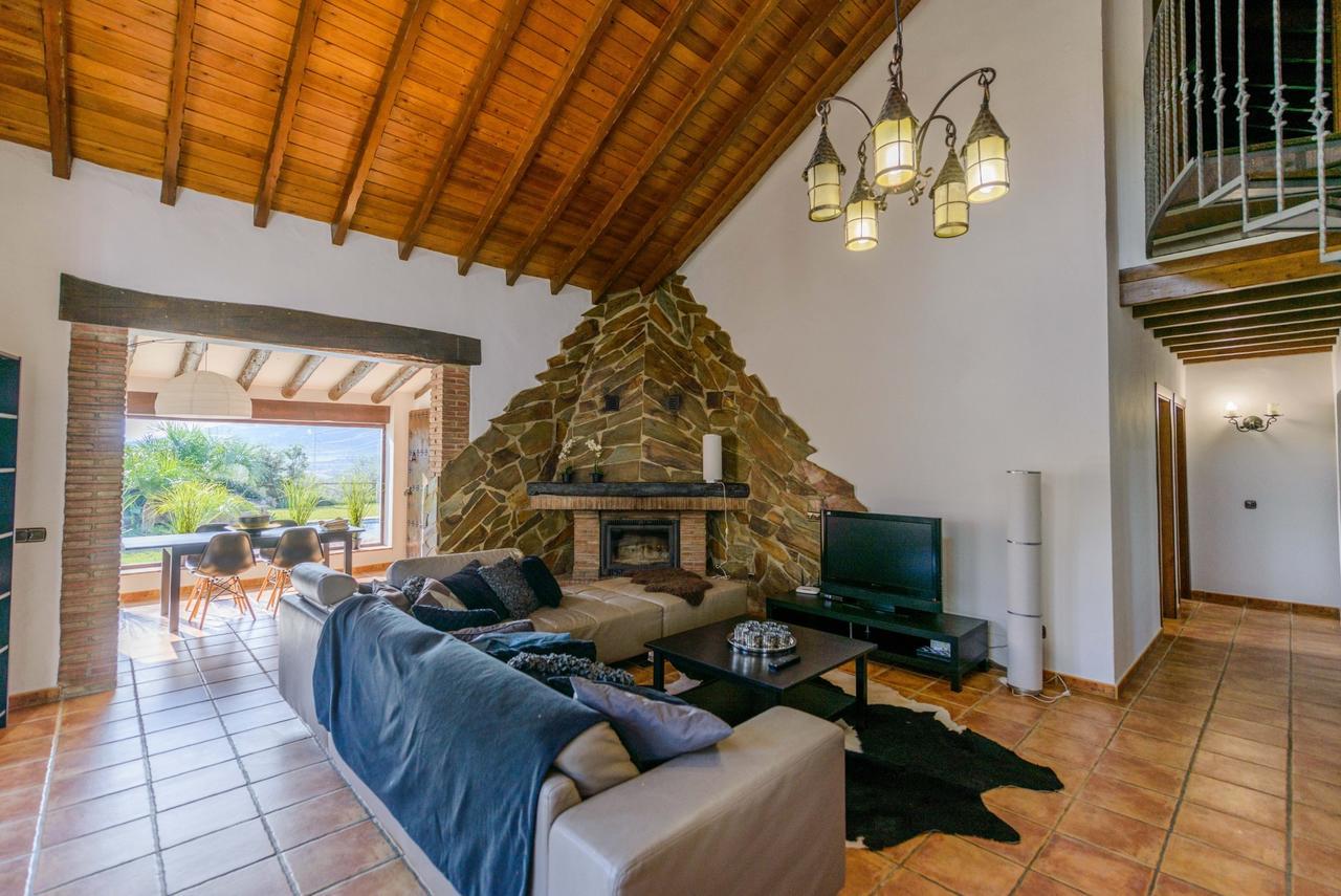 Cubo'S Villa Cortijo La Indiana Альхаурин-эль-Гранде Экстерьер фото